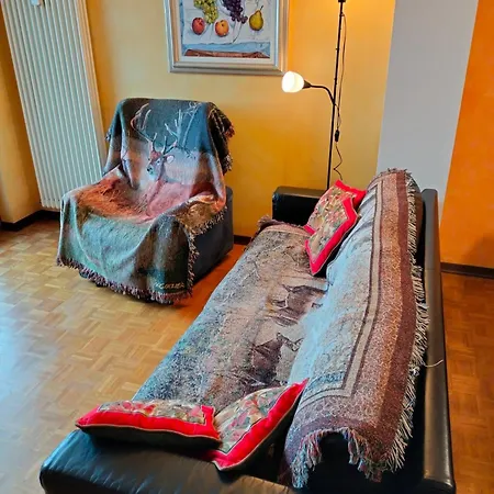 Casa Elvezia شقة بيريوِل تْشيرفينيا